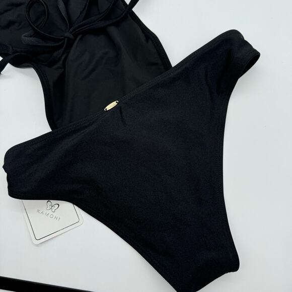 NWT KAMONI Blk Plunge Belted Cut Out Back Tie High Cut Cheeky One Pc. Swimsuit M - Picture 11 of 16